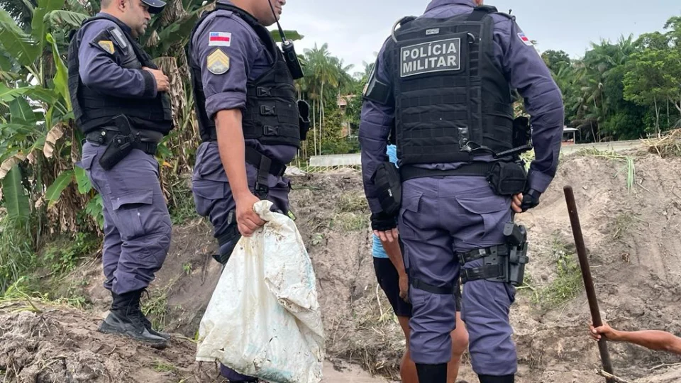 Mãe reconhece pelas roupas ossada de filho desaparecido há 3 anos