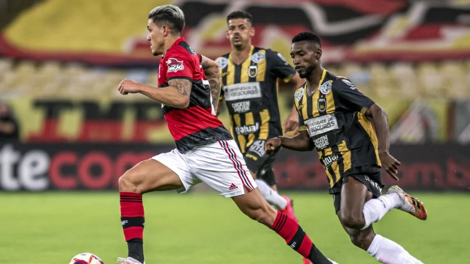 Flamengo joga pelo Carioca após participação no Mundial