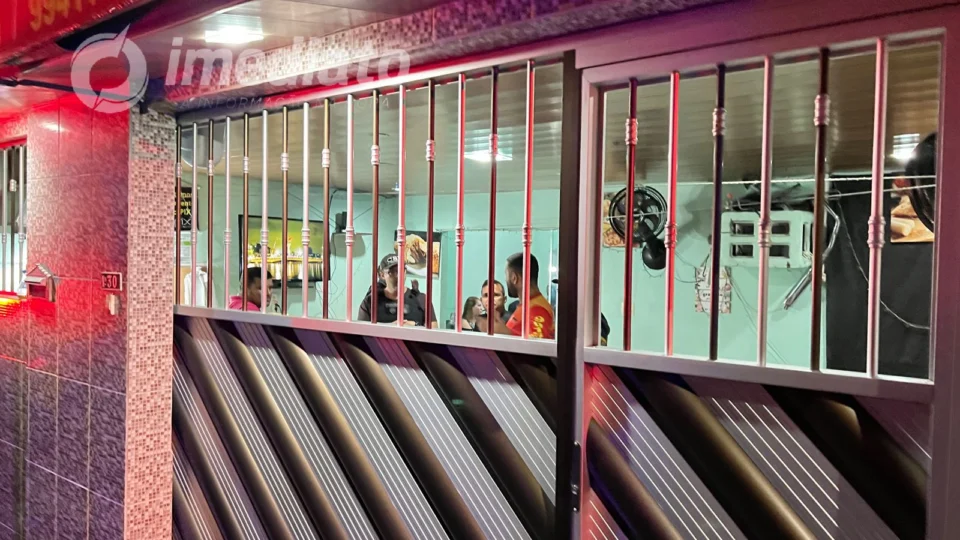 ÚLTIMA REFEIÇÃO: Homem é assassinado dentro de pastelaria no bairro Nova Esperança