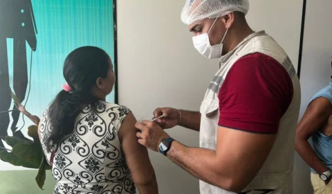 Amazonas informa boletim da Covid-19 e vacinação neste sábado (18/02)