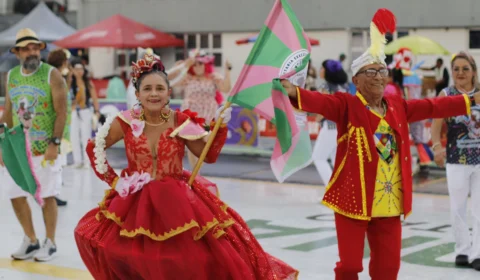 Desfile de Idosos e Espaço Acessível marcam ações da Sejusc no Carnaval na Floresta