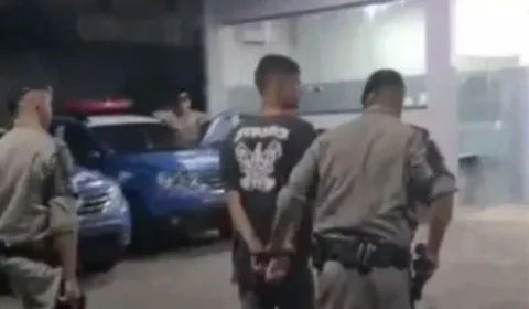 VÍDEO: Após descobrir traição, homem mata amigo a facadas por ciúmes da namorada