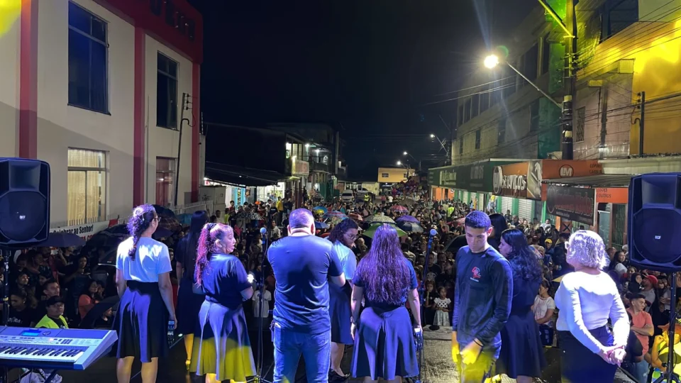 8° Edição do ‘Adora Cristo’ acontece na zona Leste de Manaus