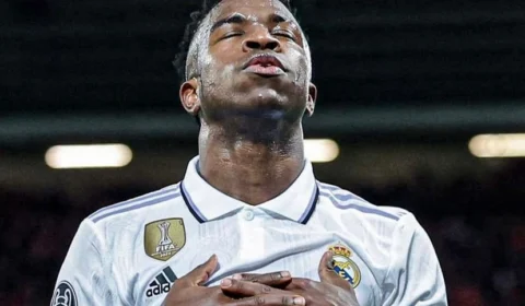 Vinícius Júnior comanda o Real Madrid em vitória sobre o Liverpool