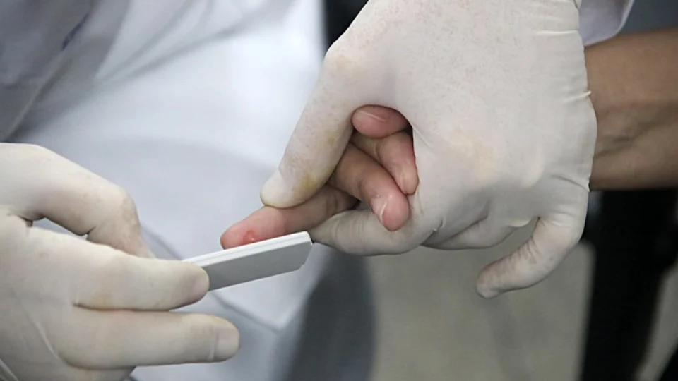 Semsa faz alerta sobre rápido aumento dos casos de Covid e reforça prevenção