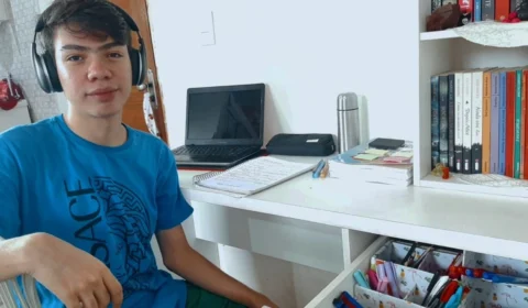 Mais de 200 alunos da rede pública alcançaram notas acima de 800 na redação do Enem no Amazonas