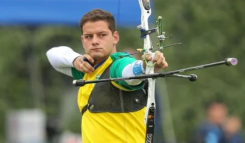 Marcus D’Almeida assume liderança do ranking mundial do tiro com arco