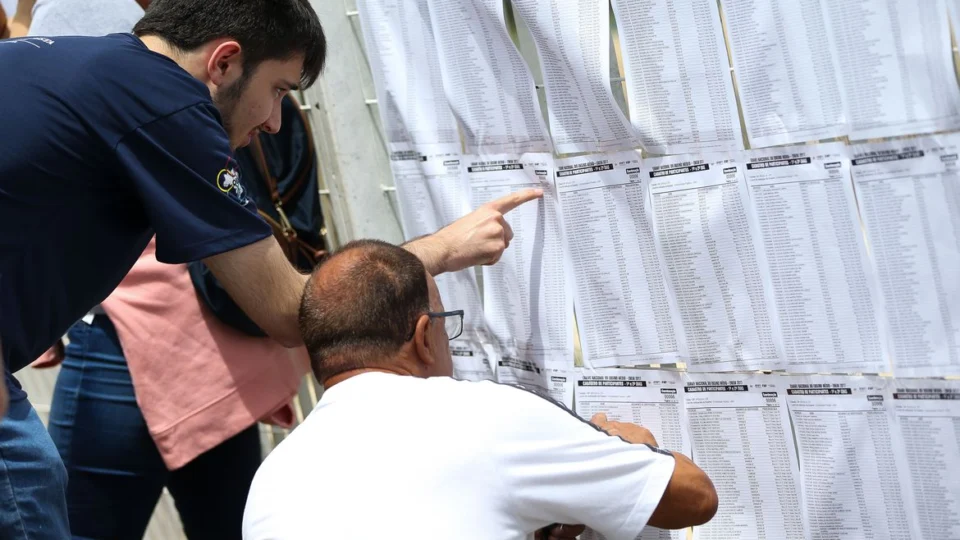 Convocados candidatos em lista de espera do Sisu do primeiro semestre