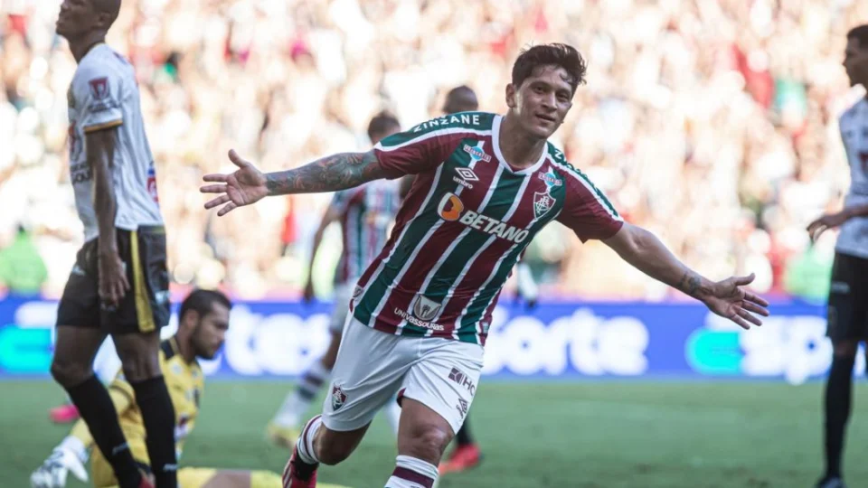 Cano faz quatro, Fluminense goleia por 7 a 0 e está na final do Cariocão