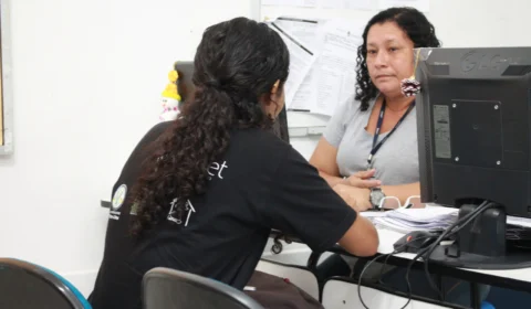 Bolsistas em situação de suspensão devem procurar o Bolsa Universidade