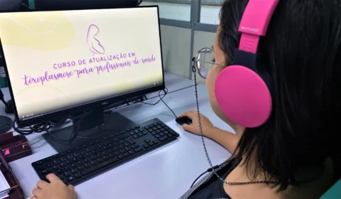 <em>Saúde oferta curso sobre fluxo de atendimento e acompanhamento de gestante com suspeita de Toxoplasmose</em>