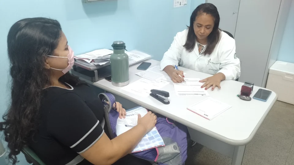 <em>Policlínica Codajás convida usuários do SUS para exames extras em saúde no Ambulatório de Diversidade e Gêneros Sexuais</em>