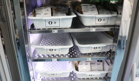 Com estoque crítico, Hemoam convoca doadores de sangue dos tipos O+ e O-