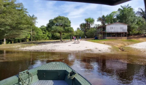 Pés humanos são encontrados em comunidade no Rio Negro