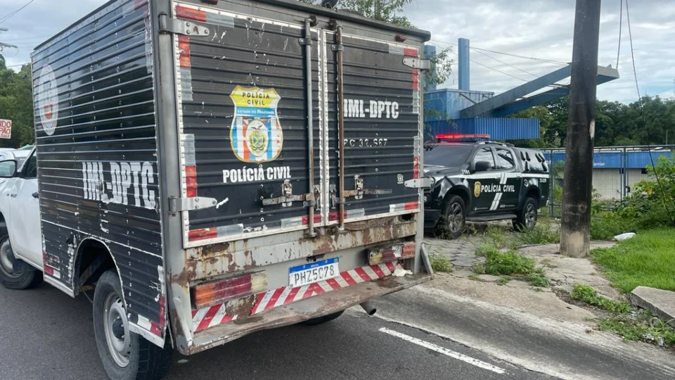 Corpo é encontrado em fábrica abandonada em Manaus