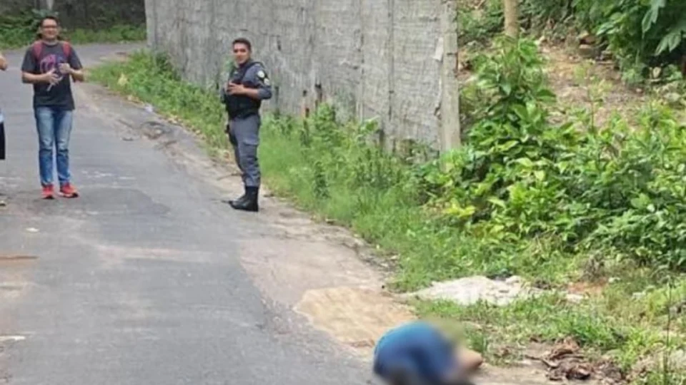 VÍDEO: Homem é morto a tiros e facadas no São Geraldo