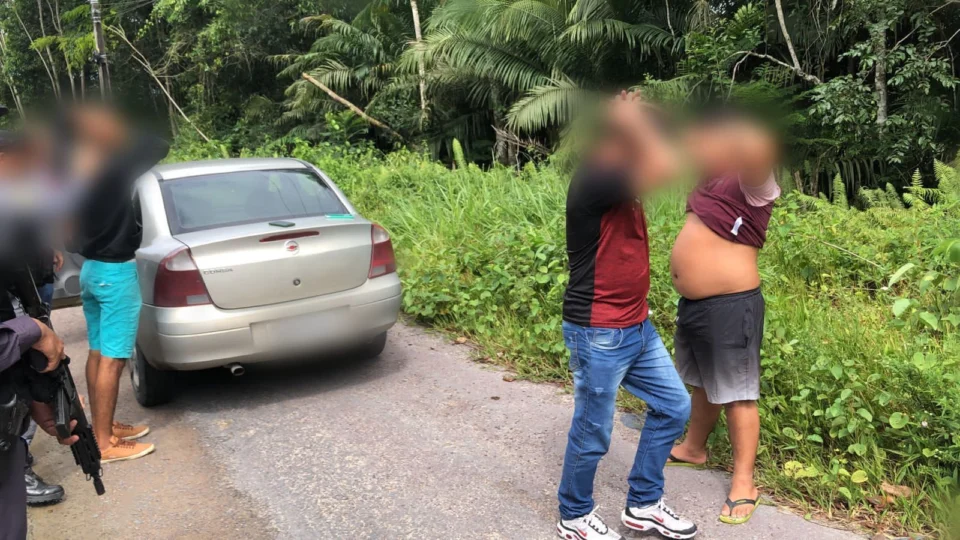 Trio é preso por aplicar golpe em idosos no Rio Preto da Eva