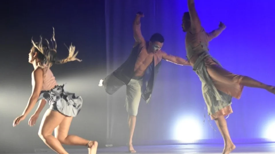 Teatro Amazonas recebe temporada de espetáculos de dança e música