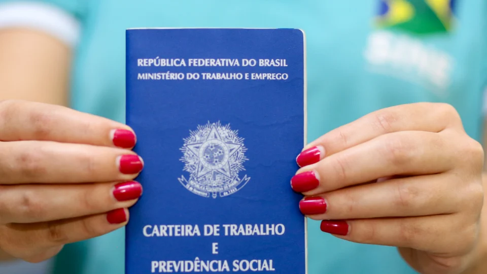 Sines oferecem 363 vagas de emprego nesta segunda-feira