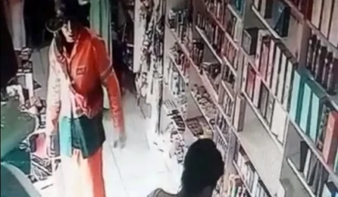 VÍDEOS: Suspeito vestido de agente de limpeza pública assalta loja na zona Oeste