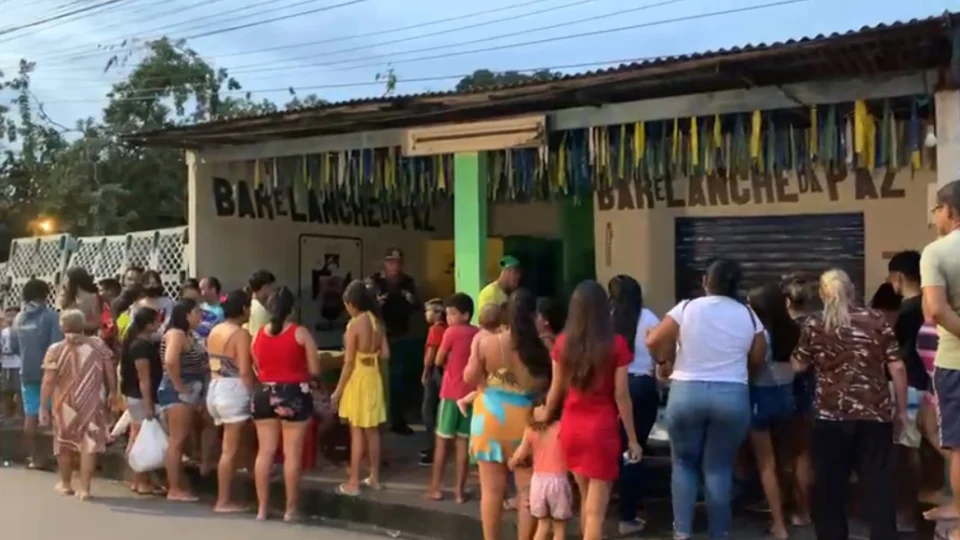 VÍDEOS: “Loirinho” é morto e mulher é baleada no Tancredo Neves