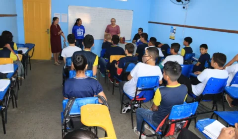 Iniciada convocação do PSS para 168 educadores em Manaus