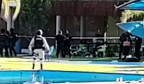 VÍDEO: Atiradores invadem resort e matam uma criança e outras seis pessoas, no México