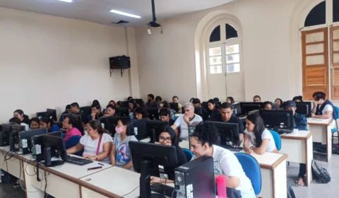 Projeto Rede Digital do Cetam atende 1.600 alunos de escolas estaduais com cursos de informática