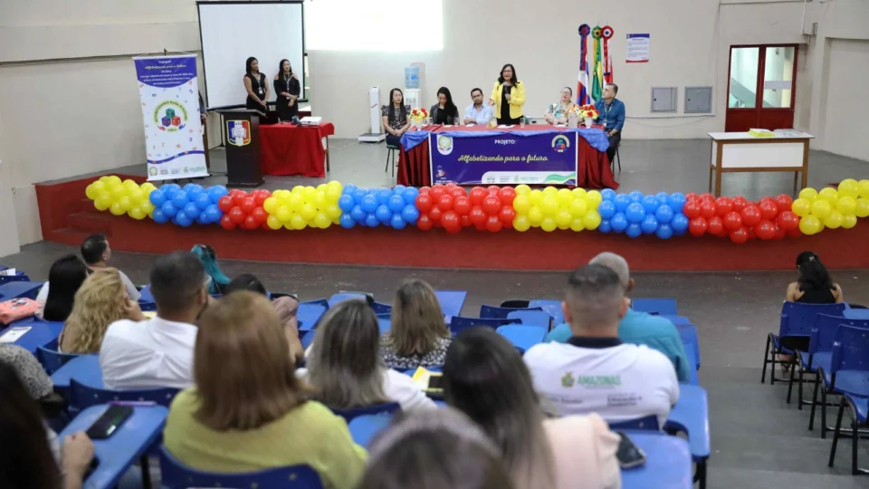 Projeto “Alfabetizando para o Futuro” visa índice de 100% de alfabetização em escolas da zona norte