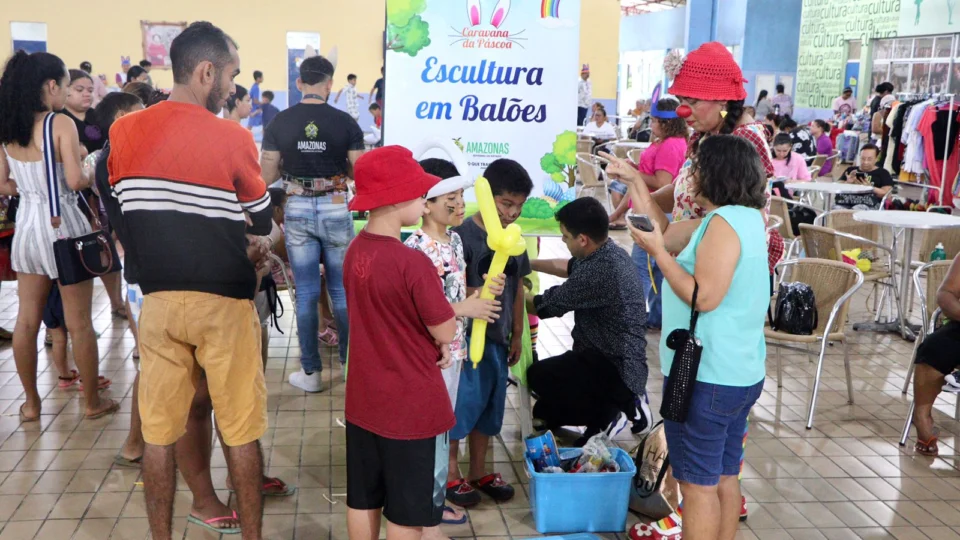 ‘Coelhinho da Páscoa’ chega aos Centros de Convivência da Seas