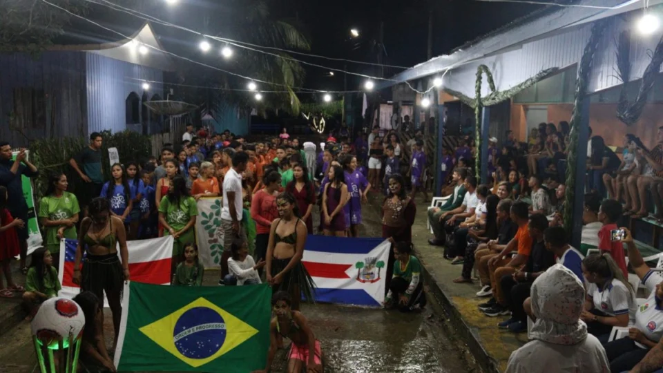 Copa da Floresta reúne 200 jovens ribeirinhos em Carauari
