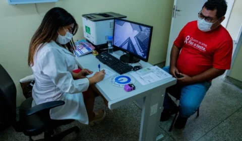 Clínica oferece serviços de saúde aos domingos e feriados em Manaus