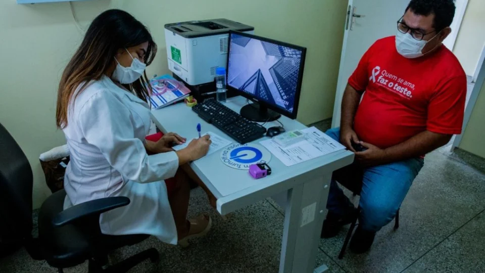 Clínica oferece serviços de saúde aos domingos e feriados em Manaus