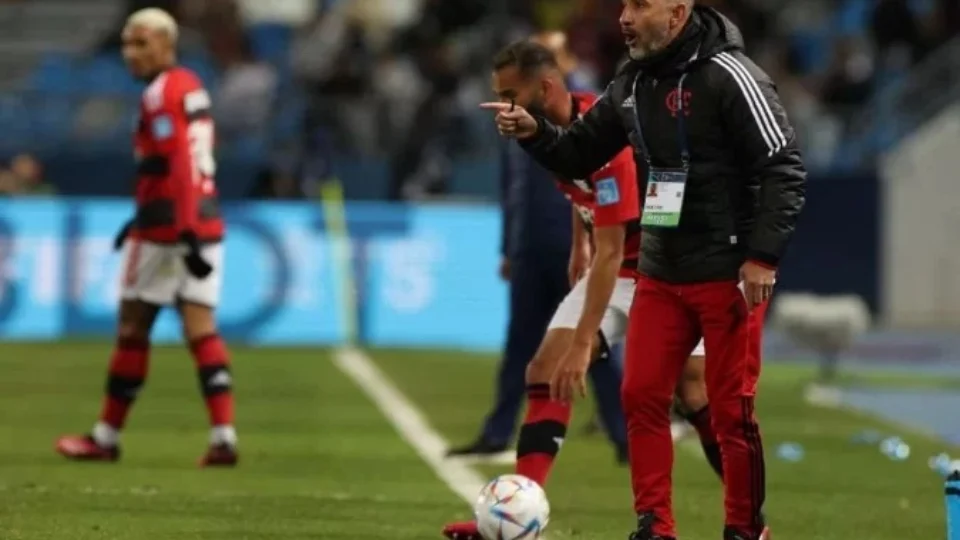 Vitor Pereira é demitido do comando do Flamengo