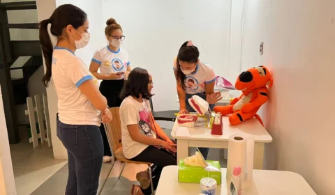 Centro comercial oferece serviços de saúde gratuitos para a população