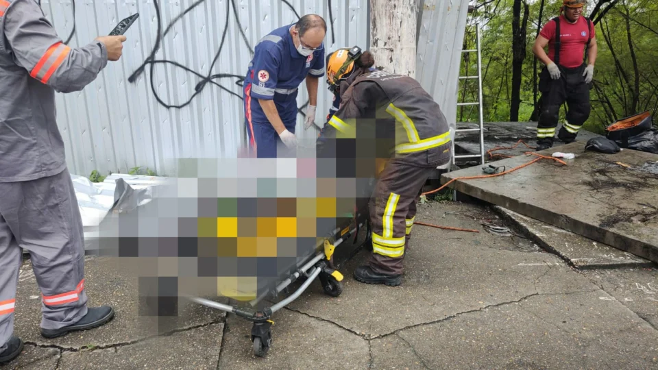 Homem fica preso a fiação elétrica enquanto tentava furtar