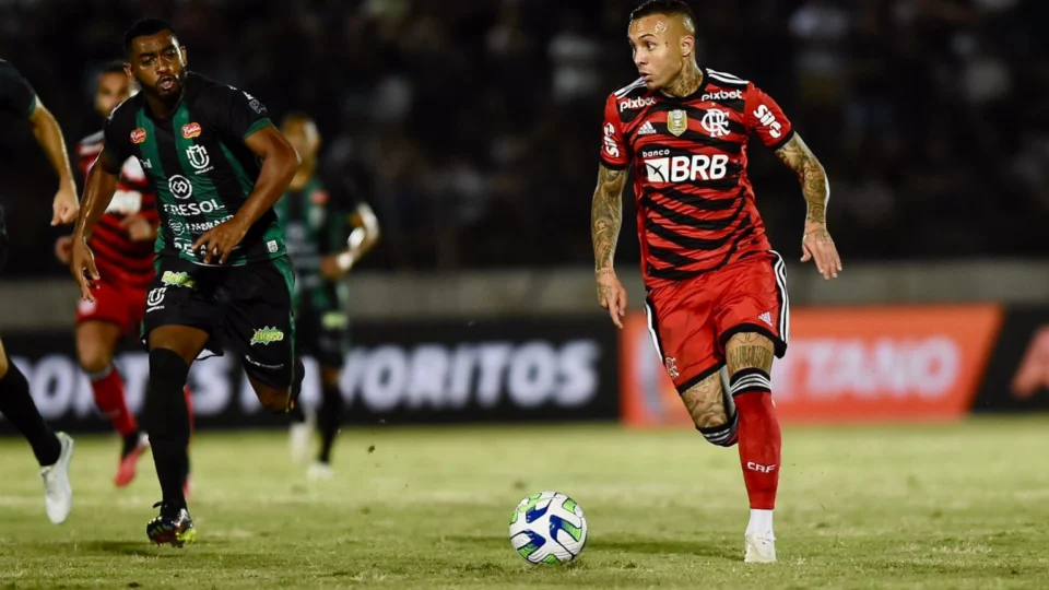 Flamengo recebe o Maringá tentando evitar eliminação na Copa do Brasil