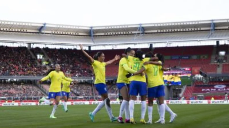 Brasil pega o Chile em último amistoso antes da Copa Feminina de Futebol