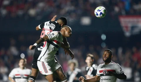 Vasco é atropelado pelo São Paulo e jogo termina 4×2 para o Tricolor Paulista