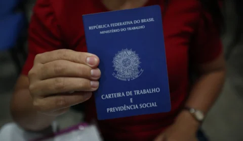 Confira as vagas de emprego disponíveis para esta quarta-feira