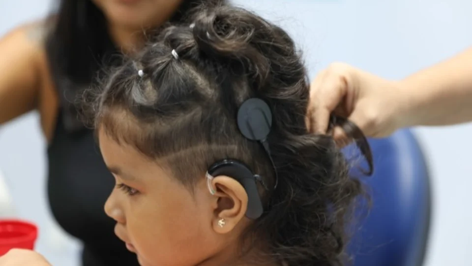 Novos pacientes são beneficiados com implante coclear na rede pública de Saúde do Amazonas