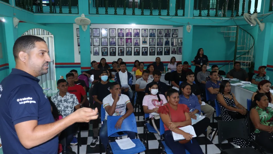 Governo capacita 70 profissionais em curso de Licitação e Contratos, Prestação de Contas e Controle Interno