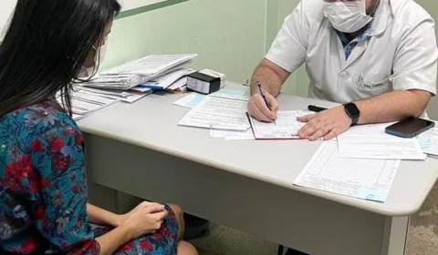 Com alerta sobre as doenças Inflamatórias Intestinais, Policlínica Codajás realiza ação em saúde