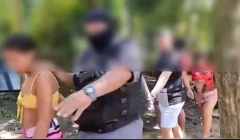 Cinco são presos mantendo reféns em ‘tribunal do crime’ em Rio Preto da Eva