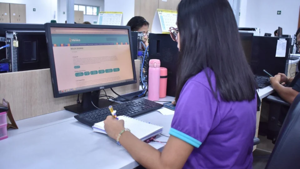 Resultado preliminar do Programa Bolsa Idiomas 2023 sai nesta quinta-feira