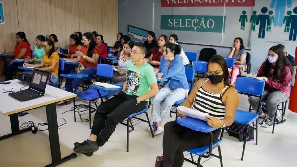 Projeto oferta 96 vagas gratuitas em cursos de qualificação profissional