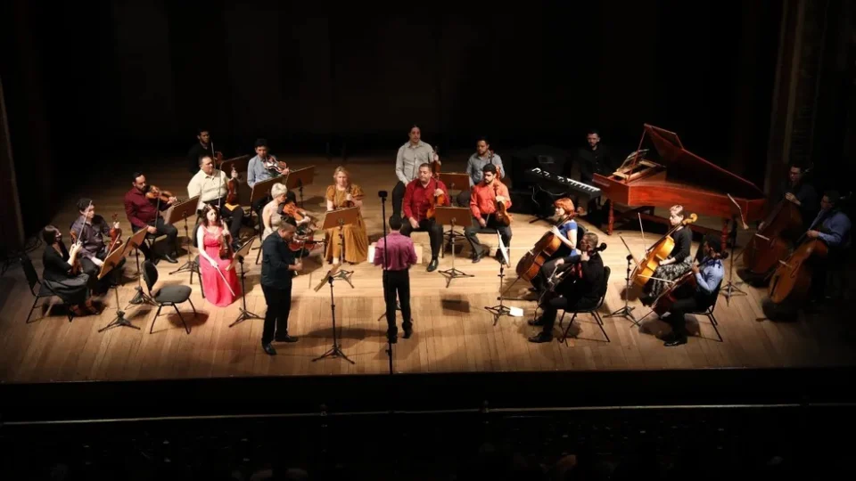 Orquestra de Câmara apresenta concerto gratuito ‘A morte’ no Teatro Amazonas