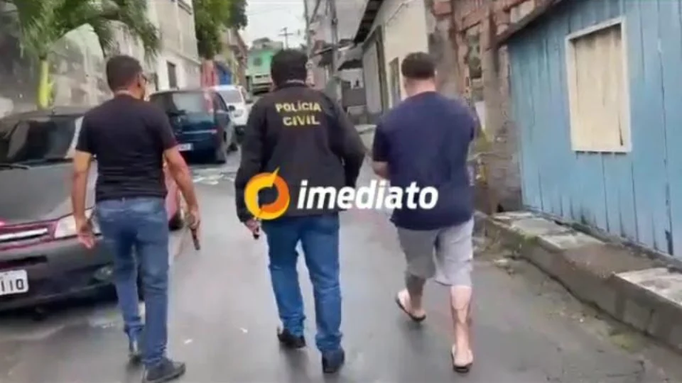 Preso homem que espancava mulher na frente do filho