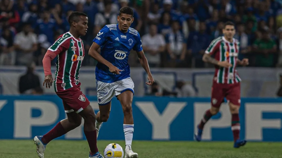 De olho na liderança do Brasileiro, Cruzeiro recebe o Fluminense