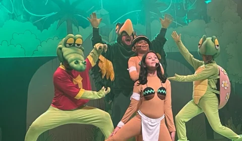 Musical do Curumim leva multidão ao Teatro da Instalação